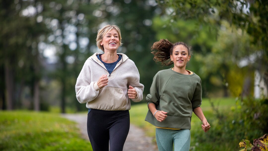 Women Jogging1